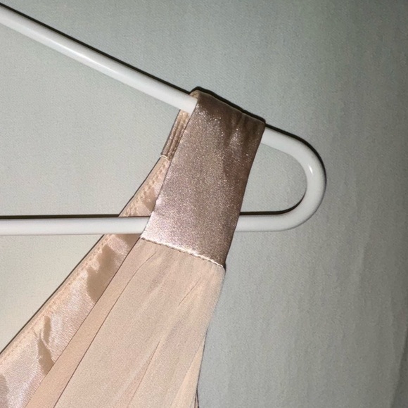 90s Evan Picone Chiffon Cream V-Neck Dress - Picture 5 of 13